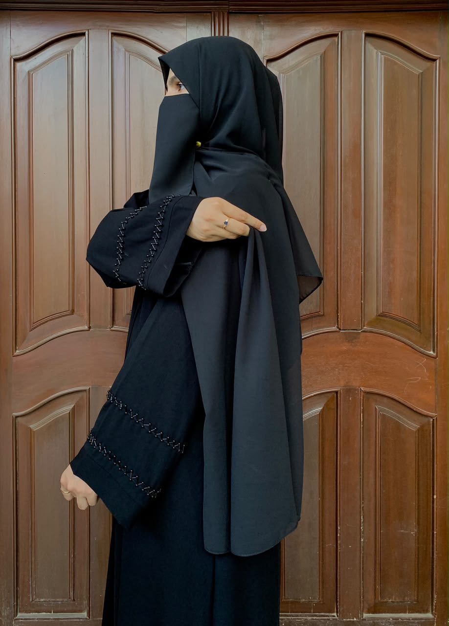 Embellished Black Abaya