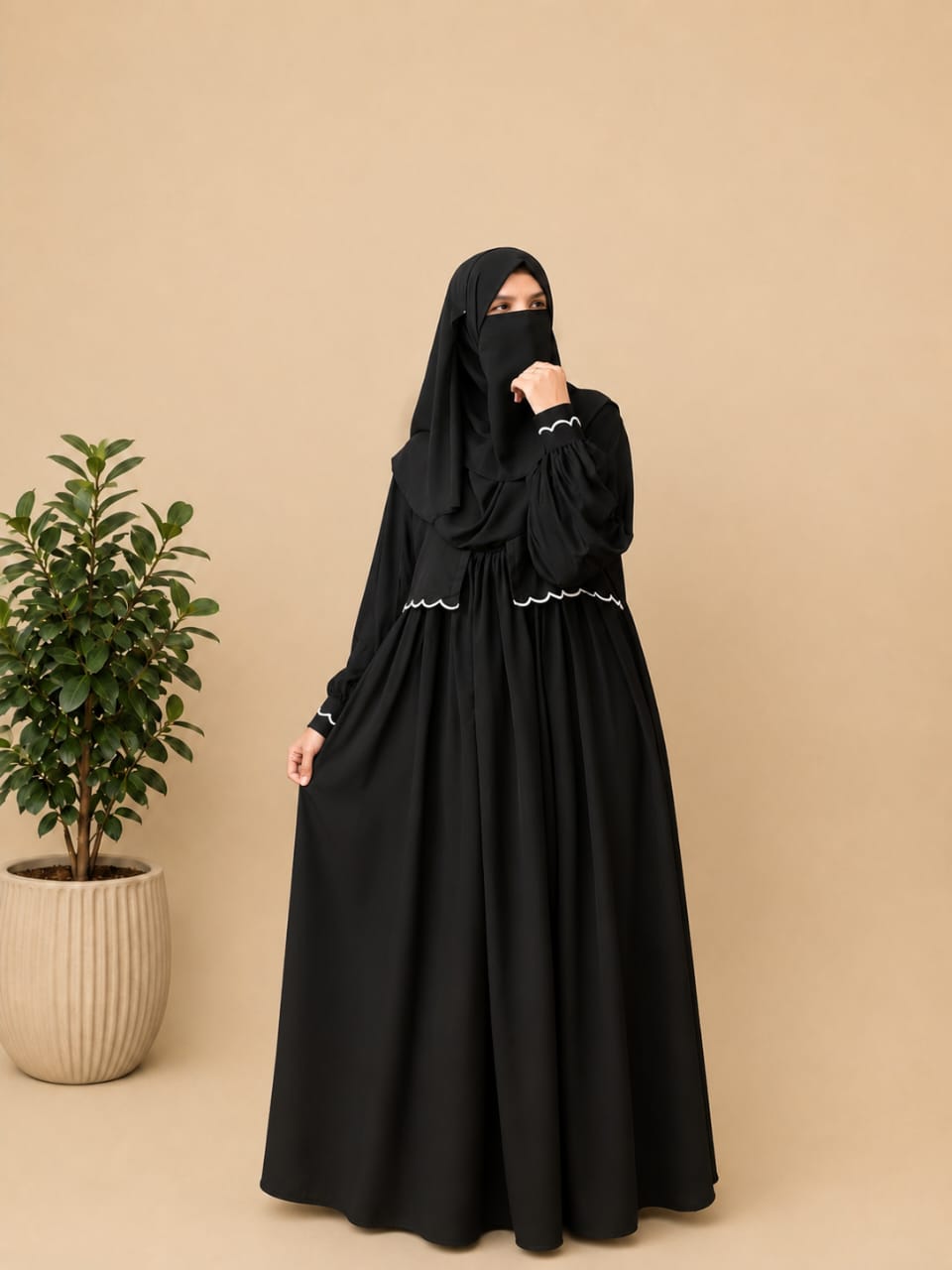 Black E6 - Cape Abaya
